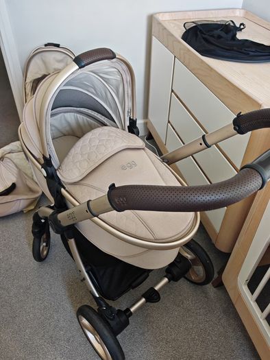 Egg2 travel system