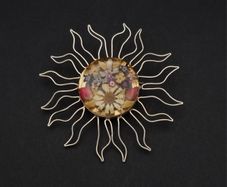 Vintage 925 Sterling Silver Real Flowers Sun Brooch