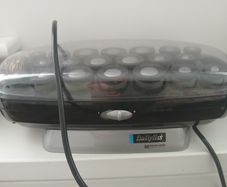 Babyliss heated roller set with large bag various size velcro rollers with dryer hood.