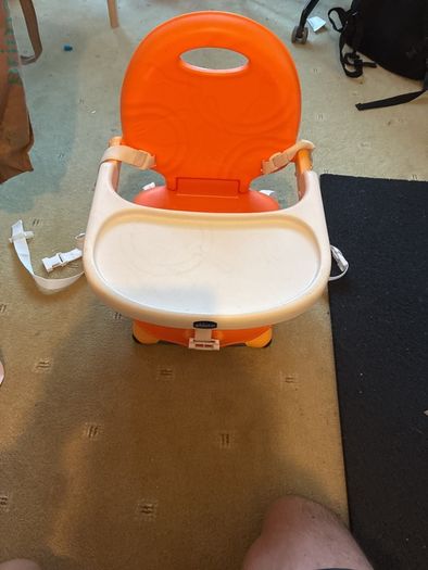 Collapsible baby chair