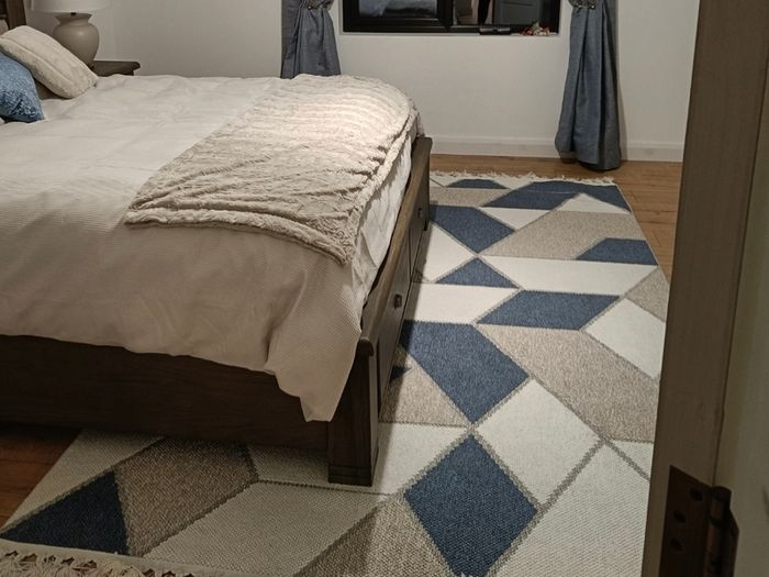 Large 200x290cm Rug