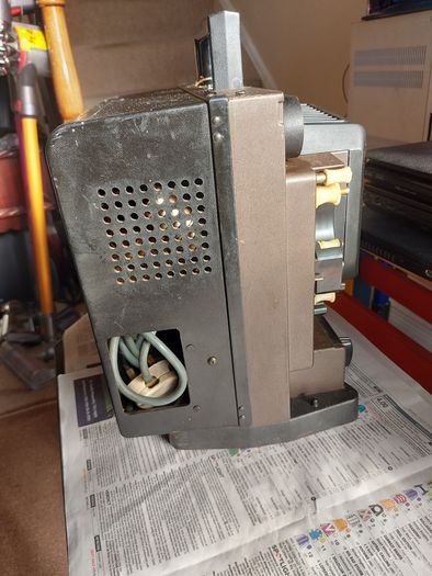 Vintage Eiki Elf NT-1 16mm Sound Film Projector Working Motor Lamp Kowa 11.250mm Lens, in very good condition, not tested
