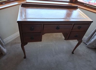 Ladies vintage writing desk