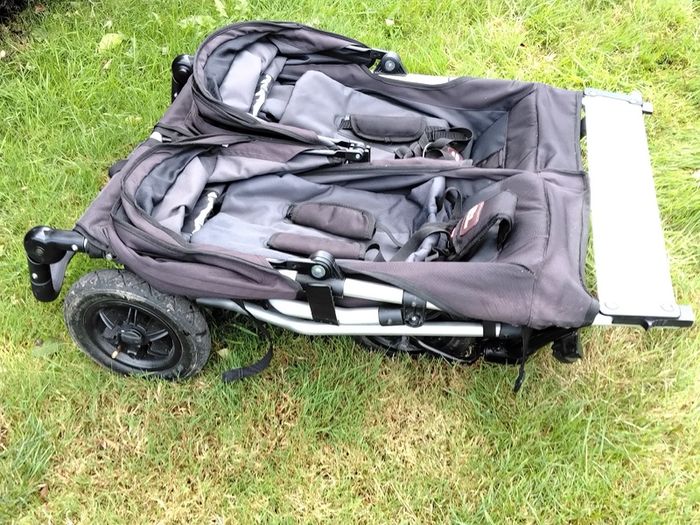 Mountain buggy duet double