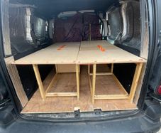 Timber removable insert platform for Berlingo or Partner