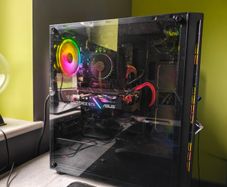 Gaming PC Win 11 Pro  Includes Monitor