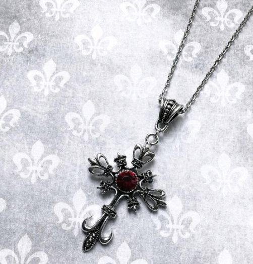 Gothic cross pendant necklace