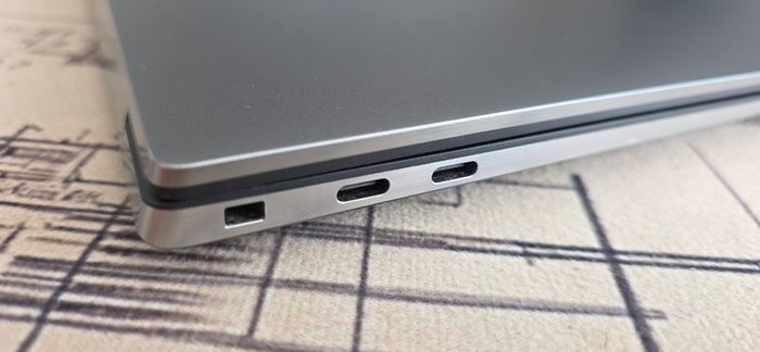 Dell workstation precision  5560 15 ich i7 32gb 512 4gb gpu