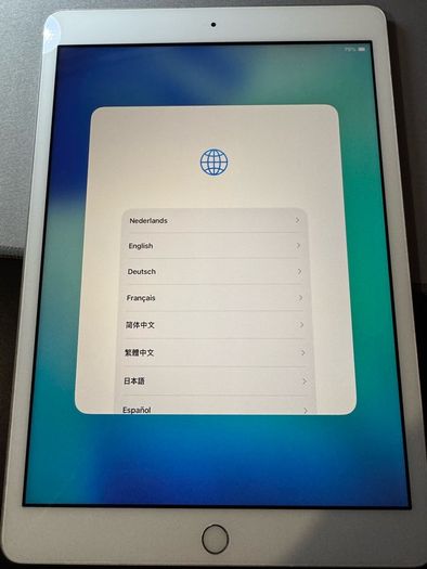 Apple iPad 8th Generation (32GB)