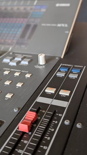 Yamaha M7CL-48 Digital Mixing Console