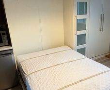 Murphy bed