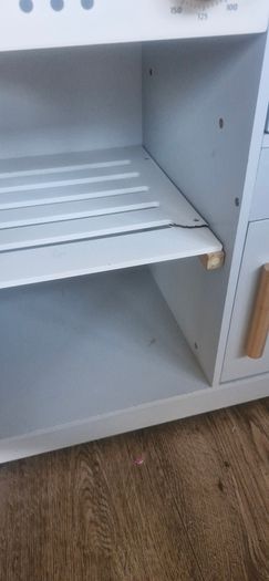 play kitchen