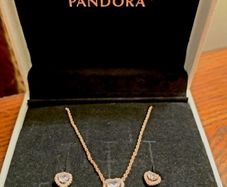Pandora Rose Gold Elevated Heart Collier Necklace Brand New