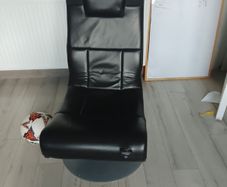 gaming chair