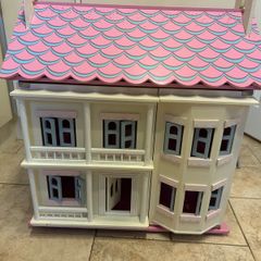 Fully Furnished Wooden Dolls House