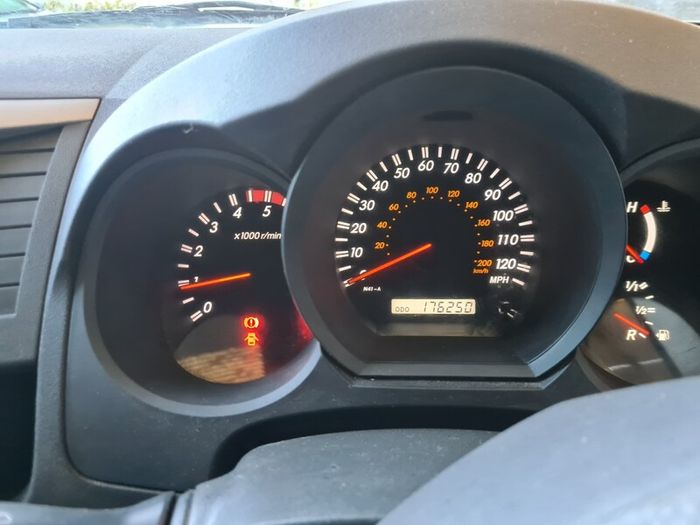 Toyota Hilux for parts
