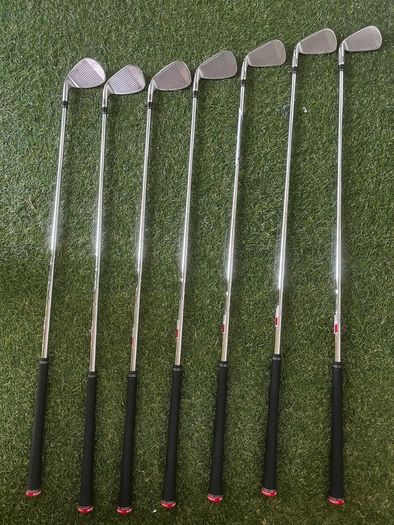 Taylormade Stealth Irons