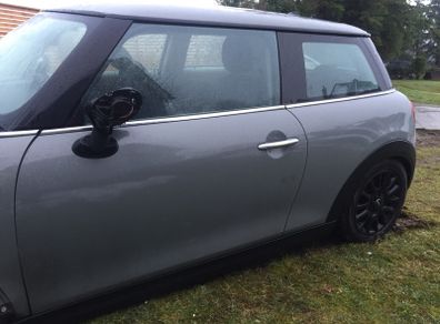 2015 Mini Cooper breaking iCar