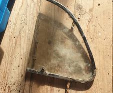 Early 1960s vw beetle fly window