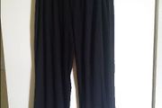 Lovely black 7/8 length pants with sequins loose fitting size UK20 EUR48 Postage included