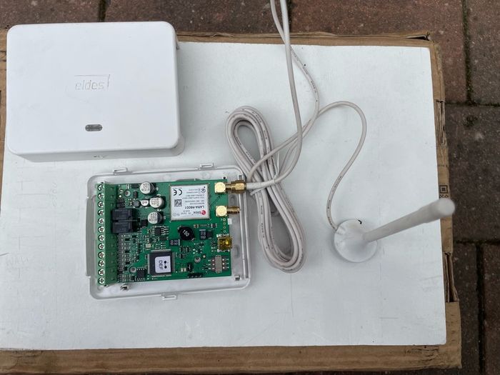 Gsm opener for automatic gates