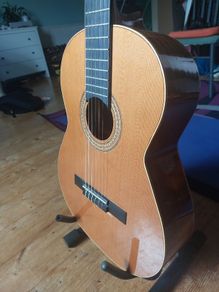 Alvaro No 40 classical guitar