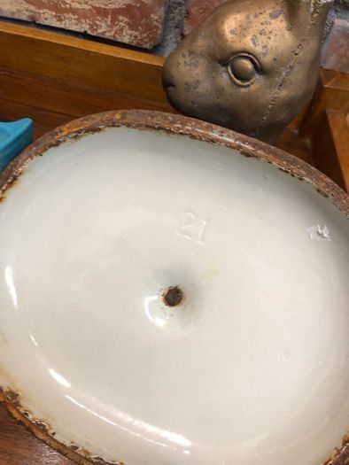 vintage cast iron pot
