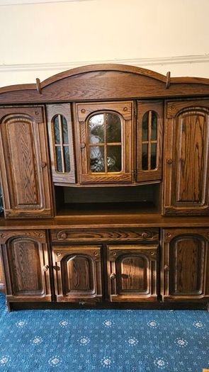 solid hardwood sideboard / cabinet