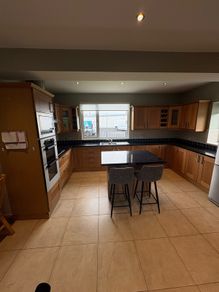 Solid Oak Shaker Kitchen