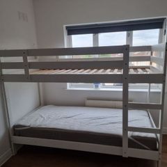 bunk bed
