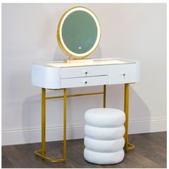 Brand New Dresser Set