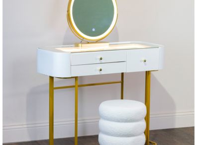 Brand New Dresser Set