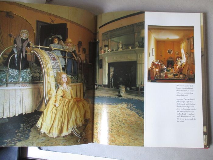 In The Houses Of Ireland