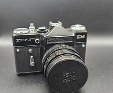 Zenit-EM 35mm Film Camera + 58mm Lens - Vintage Soviet SLR