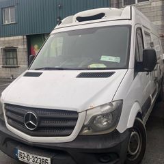 Commercial Fridge Van Mercedes-Benz Sprinter 313