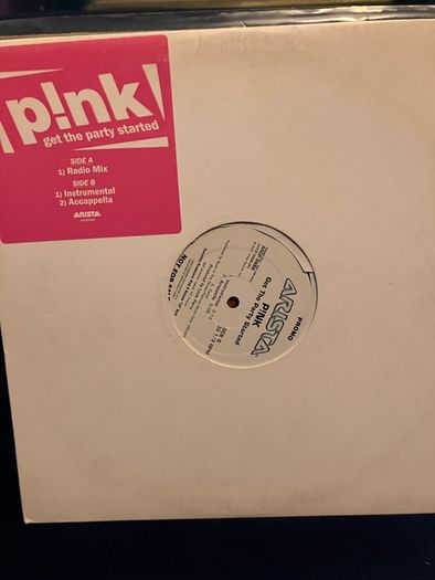 Mixed Batch of Vinyl Singles (33 Records)