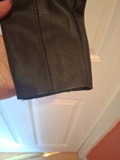 Amisu faux leather trousers