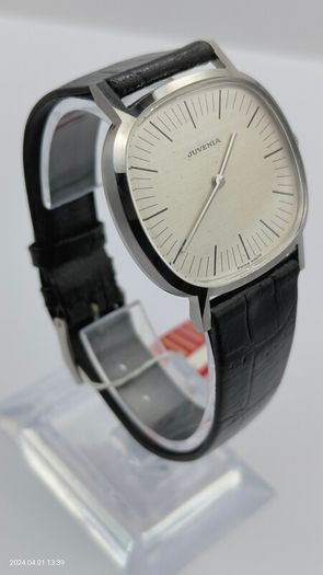 Juvenia Vintage Swiss men's Watch