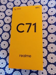 RealMe C71+earphones