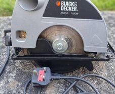 Black & Decker circular saw