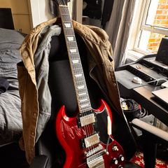 Epiphone SG Standard '61 Maestro Vibrola vintage cherry finish
