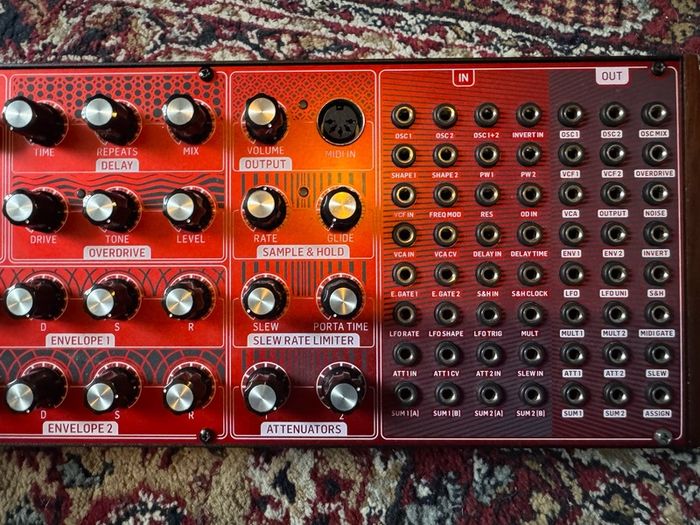 Behringer Neutron