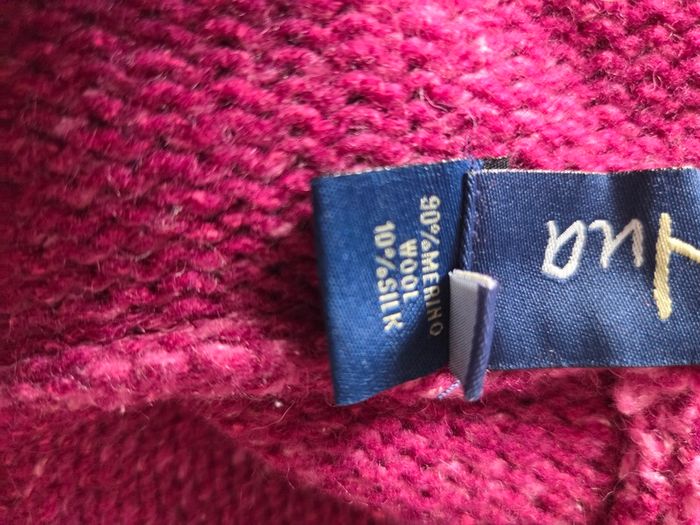 As new. Very Unusual Nua Merino Wool/Silk Mix Zipped Cardigan in Wine and Pink. Size M (8-12)