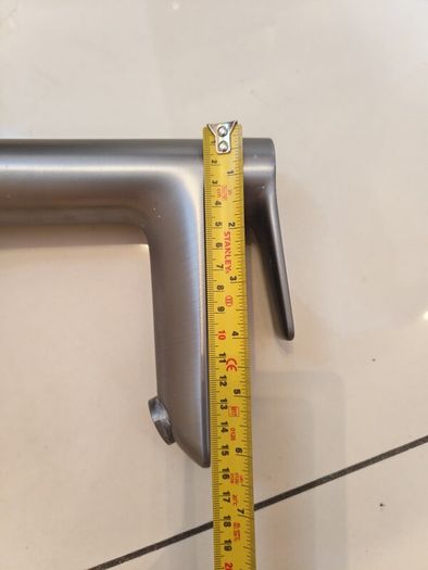 Basin mixer tap