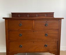 Vintage Chest of Drawers
