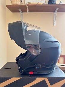 Bogotto H271 Medium Bluetooth Flip up Helmet in Matte Black