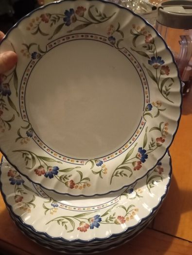 Vintage Strafford shire Hampton set