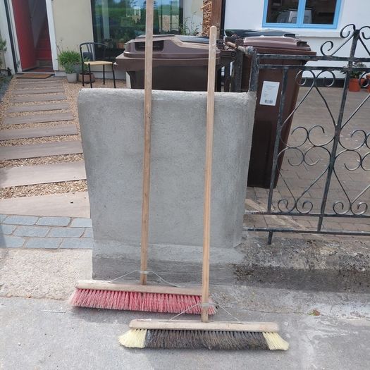 sweeping brushes