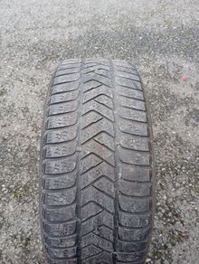 tyre 215/55/17