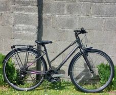 Giant Escape Ladies  - Size Small/16" - Commuting bike - Fully serviced - Excellent condition